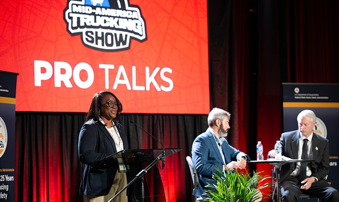 Learn From The Experts - Mid-America Trucking Show