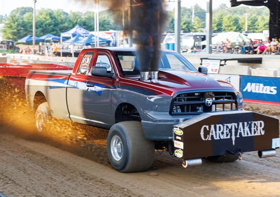 TruckPull-Super-Stock-Diesel_570x400
